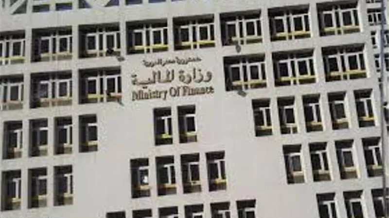 المالية: الحكومة جاهزة لتمويل مشروع التأمين الصحي الشامل