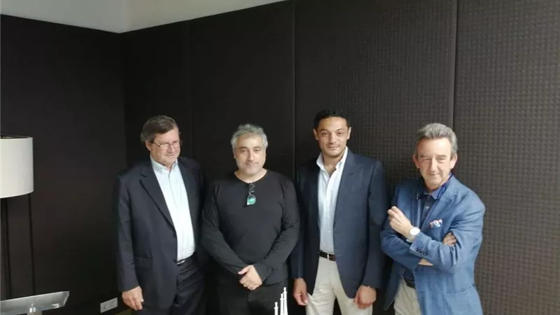 الفرعون المصري يحصل على الهرم الرابع في إسبانيا