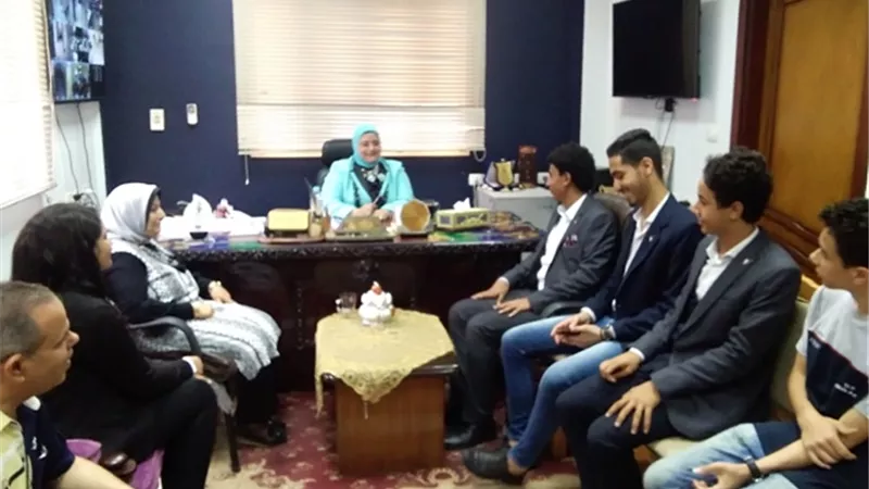 وكيل التربية والتعليم بكفر الشيخ تشارك اتحاد الطلاب في العملية التعليمية