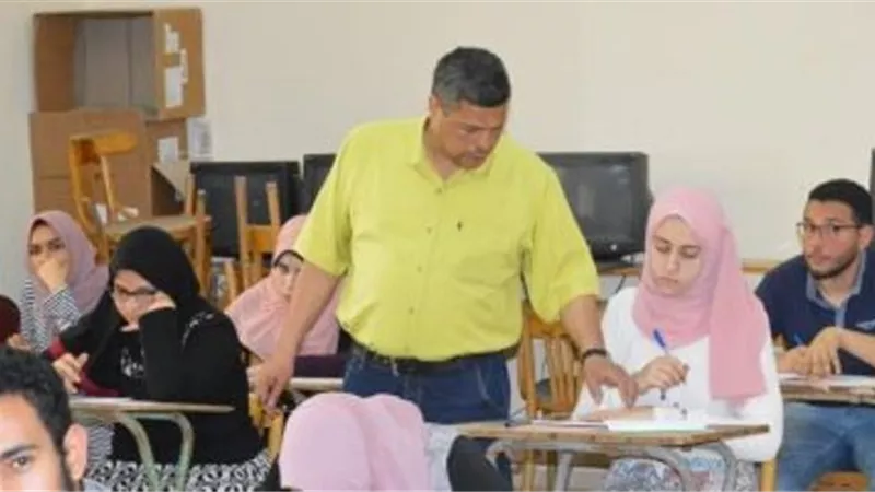 اصابة طالبتين باغماء في امتحان الفيزياء باسيوط