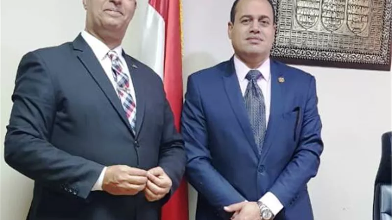 تكريم جمال مصرى السيد بمديرية الشباب والرياضة بالقاهرة للتميز الاعلامى.. بالصور