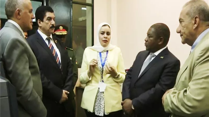 رئيس دولة موزمبيق يزور المركز القومى لبحوث المياة .. صور