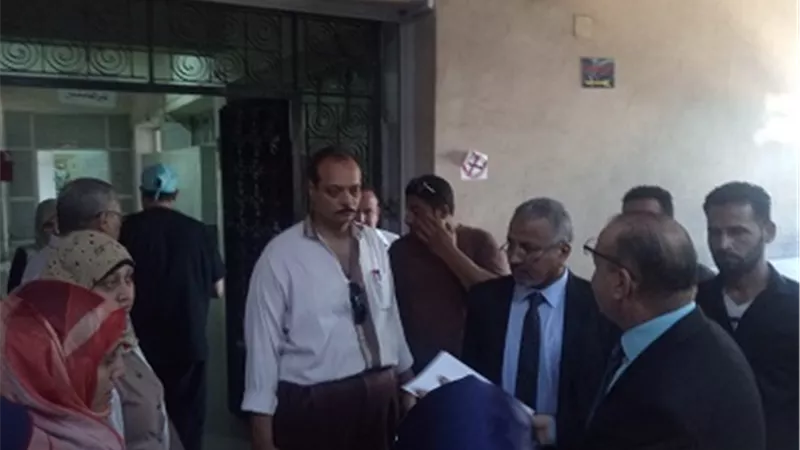 نائب رئيس جامعة الأزهر يتفقد المستشفي الجامعي بطب الأزهر بأسيوط