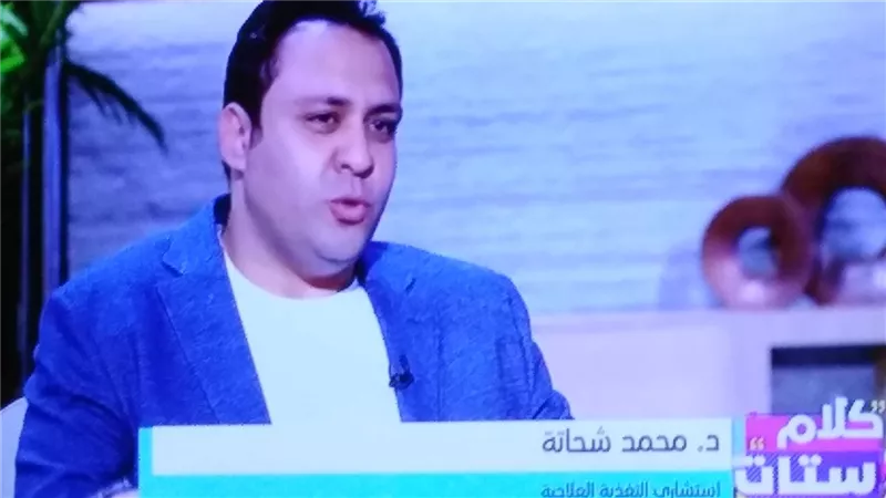 استشارى تغذية ينصح بطريقة تعويد الطفل على الاكل الصحى