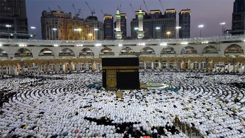 مساجد متنقلة في السعودية لأداء صلاة الجماعة