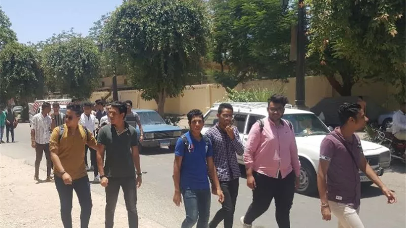 شكاوى من صعوبة إمتحان الفيزياء بثانوية الأقصر