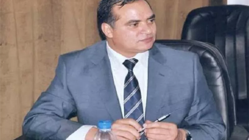 مستشفي سوهاج الجامعي تستضيف استشاري لجراحة مناظير الصدر بانجلترا اول يوليو