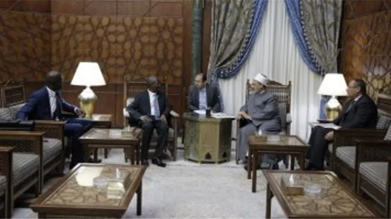 الازهر يبدى استعداه لتدريب الائمة فى سيراليون