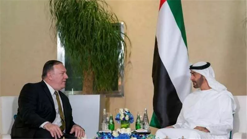 محمد بن زايد يبحث مع بومبيو التطورات الإقليمية
