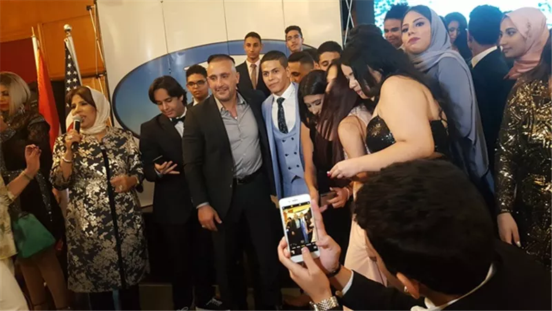 نجوم المجتمع والمشاهير فى حفل تخرج أكاديمية طيبة الدولية