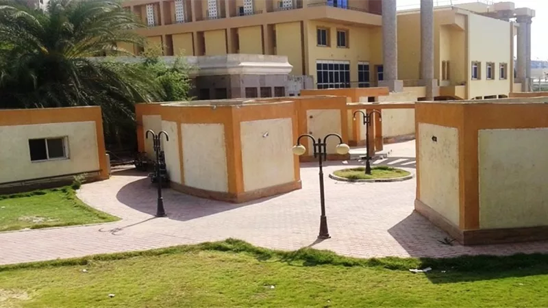 محافظة سوهاج تعلن طرح 3 بازارات وكافيتريا للتأجير عن طريق المزايدة العلنية