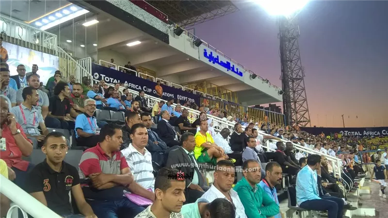 أمم افريقيا 2019 بدء لقاء الكاميرون وغينيا بيساو في الإسماعيلية