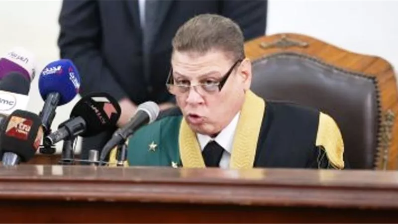 اليوم.. إعادة محاكمة 28 متهما بـ