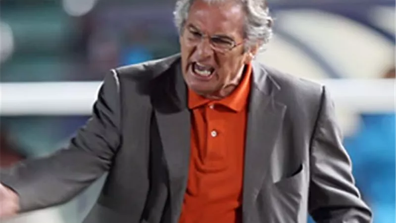 مانويل جوزيه يطالب اجيرى باستبعاد هذا اللاعب أمام الكونغو