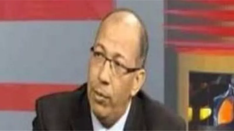 الشاعر يعتذر عن عمادة طب بنى سويف