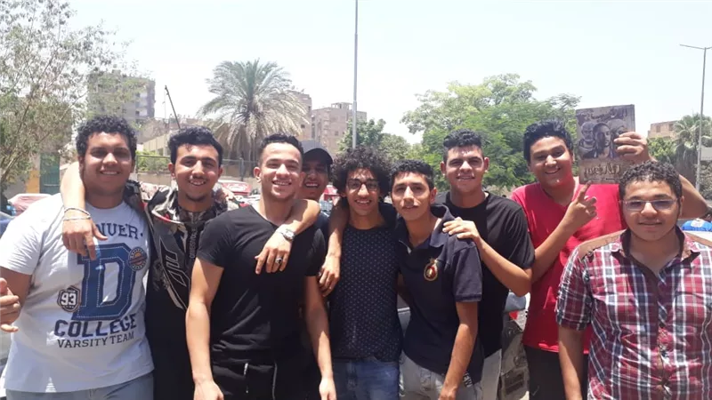الجغرافيا مسحت دموع تاريخ الادبى.. والكيمياء فى مستوي المتوسط.. صور