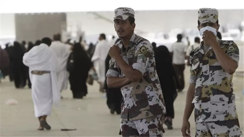 حظر دخول المقيمين بالسعودية ومركباتهم إلى مكة
