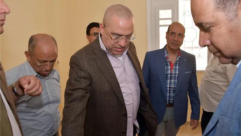 وزير الإسكان يتفقد إعادة تنفيذ التشطيبات بمشروع الإسكان الاجتماعي بمدينة جمصة