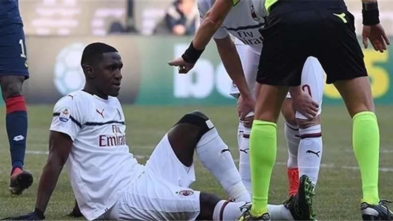 لاعب ميلان يعلن انتقاله إلى جنوى
