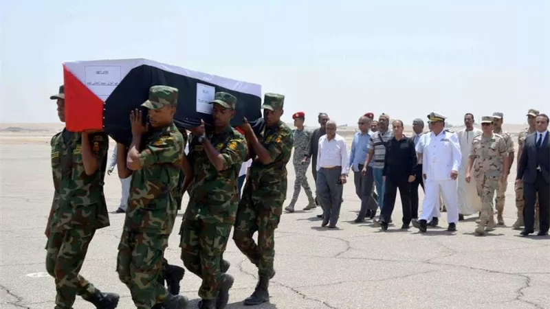 محافظ الأقصر ينعى شهيد الحدادين ويتقدم بواجب العزاء