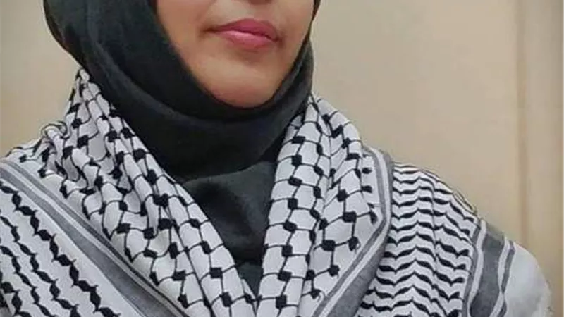 مدينتي تشبه المرأة الهادئة