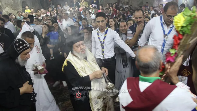 الاقباط باسيوط يشاركون في الليلة الختامية لتكريس اول كنيسة باسم العذراء مريم