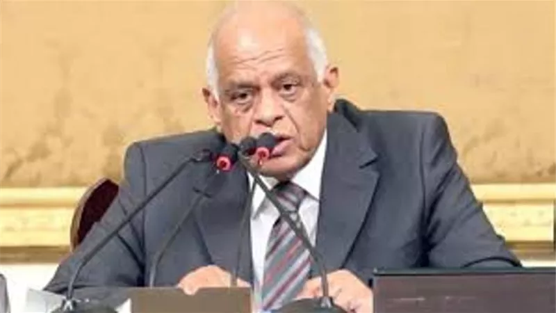 رئيس مجلس النواب يهنئ الرئيس عبد الفتاح السيسى بمناسبة ذكرى ثورة 30 يونيه