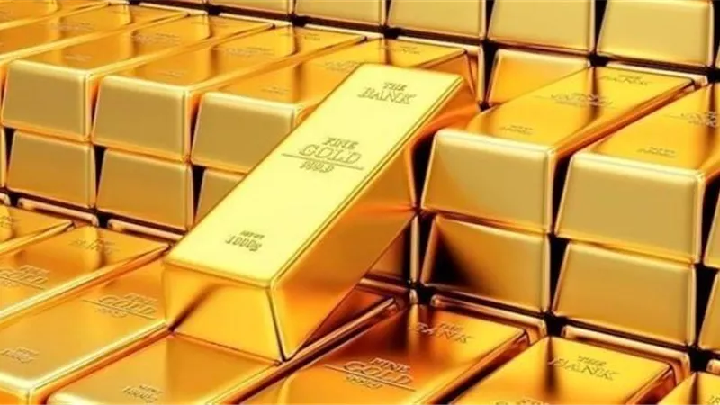 تراجع فى أسعار الذهب بسبب قرار البنك المركزى الأمريكى