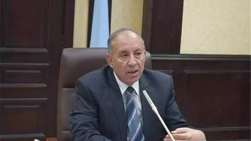 محافظ البحر الاحمر غرامات فوريه لاستخدام الاكياس البلاستيك فى الغردقه
