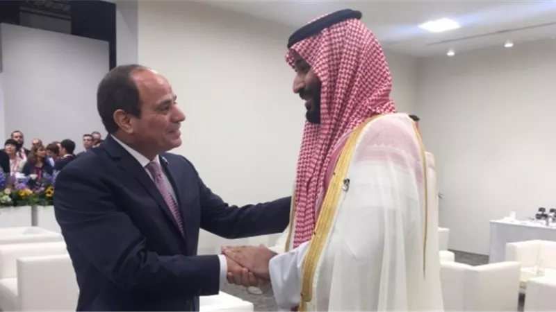 الرئيس السيسي يلتقي ولي العهد السعودي باليابان