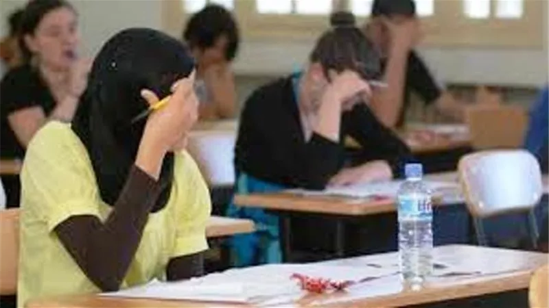 إصابات مرضيه لطالبتين أثناء الامتحان ببنى سويف