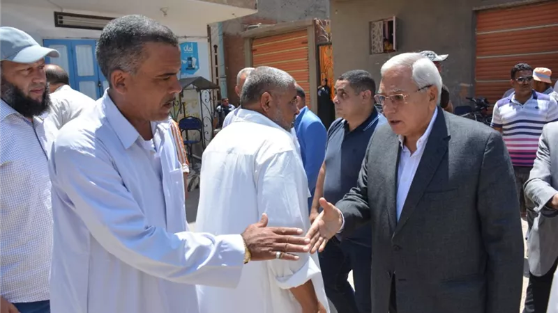 شاروبيم يقدم واجب العزاء لأسرة الشهيد بلقاس ويطلق اسمه على المدرسة الإعدادية
