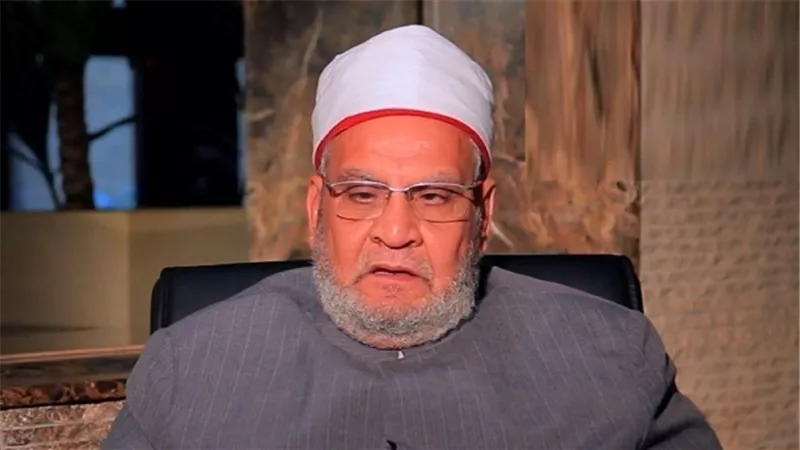 أستاذ العقيدة بالأزهر عن تصوير العزاءات:بدعة مُنكرة تتنافى مع حرمة الميت