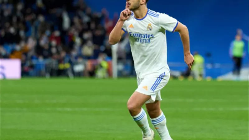 تفارير اسبانية: كريم أديمى على اعتاب ريال مدريد بعد رحيل أسينسيو