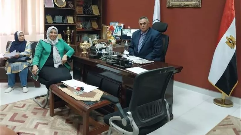 تفاصيل اجتماع مدير إدارة الشروق وبدر التعليمية مع قيادات الإدارة