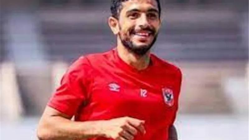 3 عروض من الخطيب لأيمن اشرف فى الاهلى