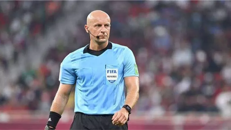 استبعاد حكم مواجهة الأهلى والزمالك من نهائى دورى أبطال أوروبا