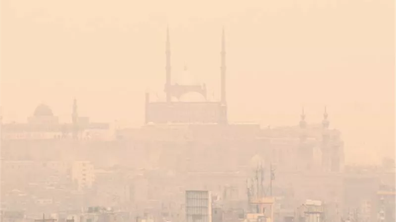 العاصفة. تنتهي الليلة