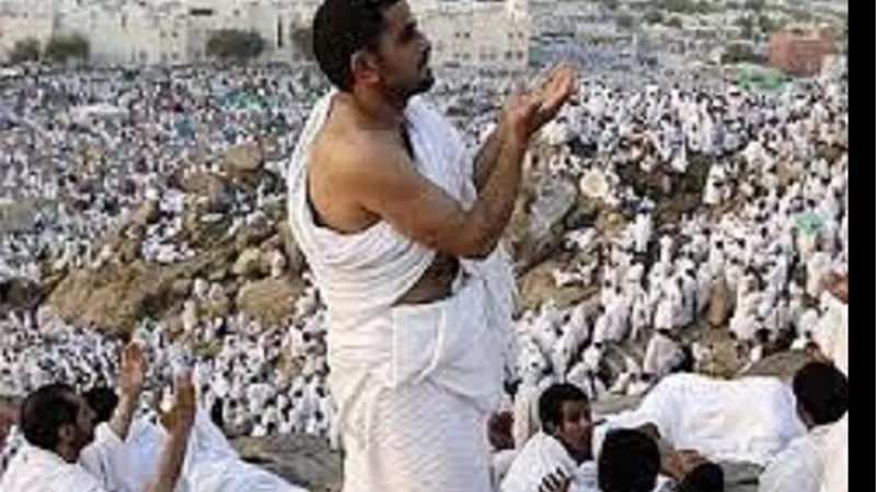 الحكمة من الحج وتوالى مناسكة وترتيب افعاله يبينه اهل العلم