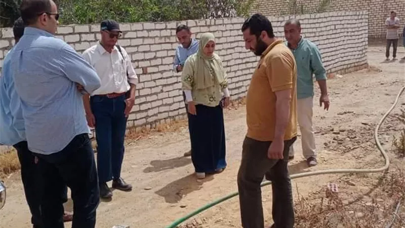 حملة مكبره لإزالة التعديات على خطوط المياه بمركز سمسطا
