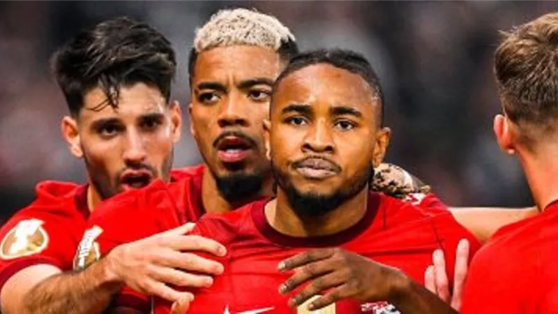 لايبزيج يتوج بلقب بطولة كأس ألمانيا بعد الفوز علي فرانكفورت
