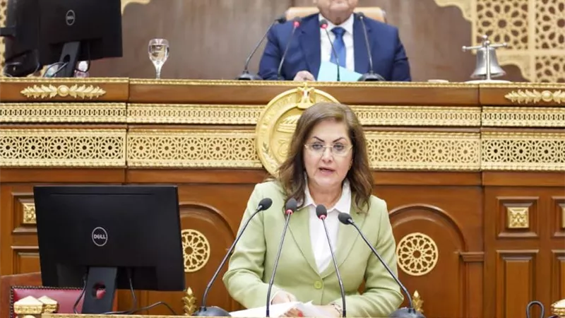 وزيرة التخطيط والتنمية الاقتصادية تناقش تقرير لجنة الشئون المالية