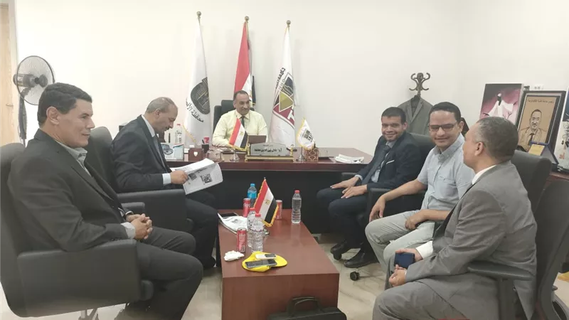 وفدالتعليم العالي يتفقد سيرالامتحانات وأعمال الكنترول بجامعة طيبة
