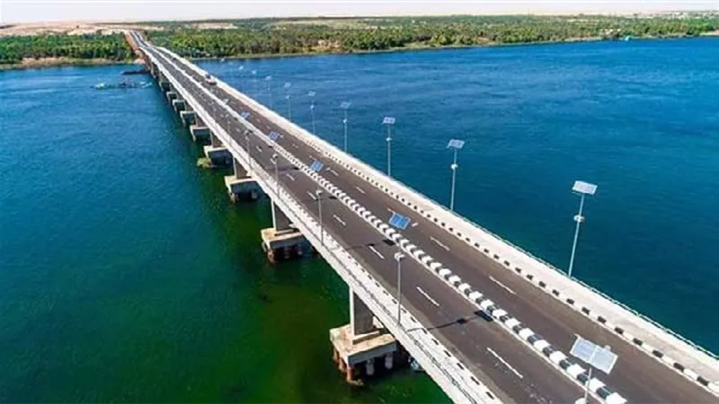 خبراء الاقتصاد:مشروعات البنية التحتية..أمر مطلوب لتحقيق التنمية