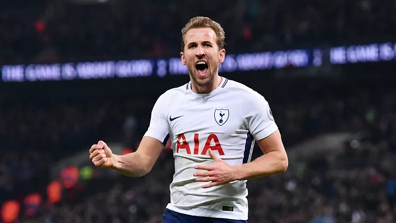 توتنهام يطلب مليون جنيه إسترليني لرحيل هاري كين إلى الملكى