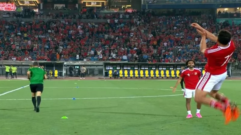 دكة بدلاء الأهلي أمام الوداد المغربي