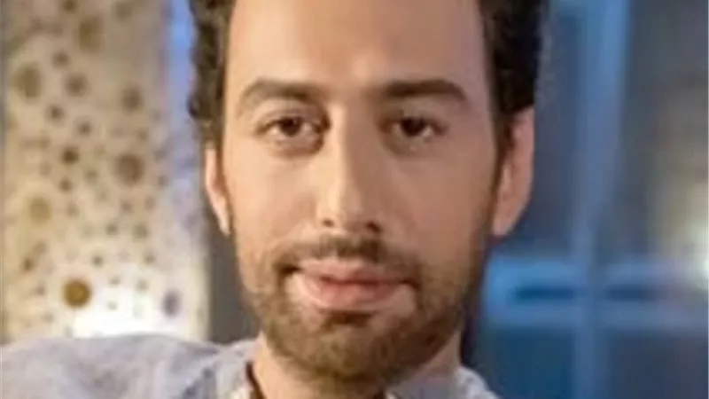 وائل عقيد :. يجب دراسة وفهم آثار استخدام التقنيات الحديثة في الفن