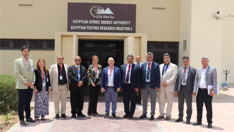 سفير الأرجنتين الجديد في زيارة لمجمع مفاعل مصر البحثي الثاني