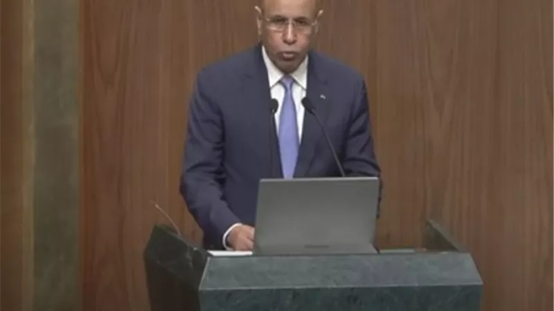 الرئيس الموريتاني يُشيد بجهود الجامعة العربية في توثيق العلاقات بين أعضائها
