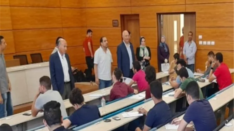 سوسة يستطلع آراء طلاب جامعة بنها الأهلية فى الإمتحانات